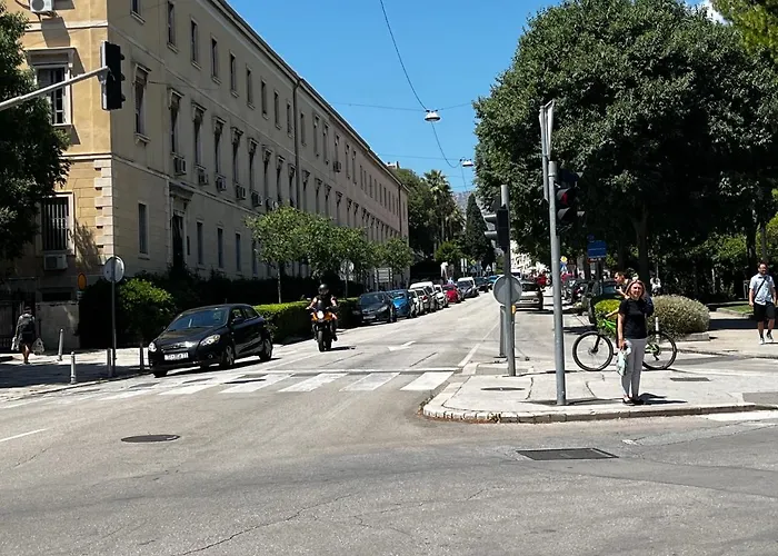 Lägenhet Luxury Lulu