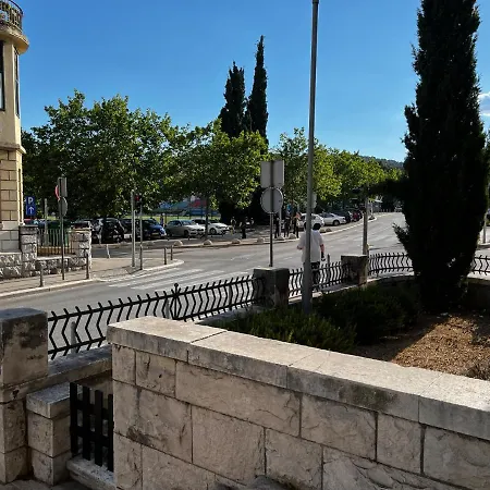 Apartman Luxury Lulu Split