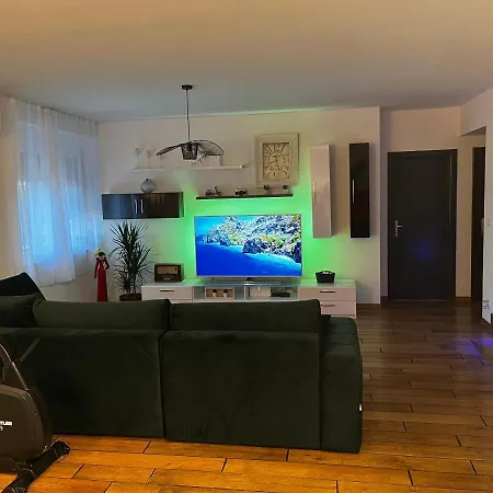 Apartment Luxury Lulu *