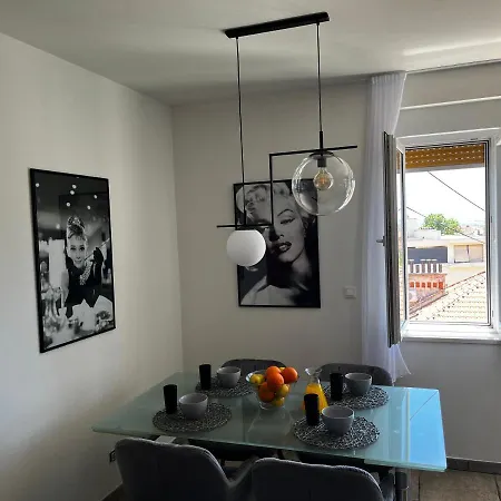 Apartment Luxury Lulu Split